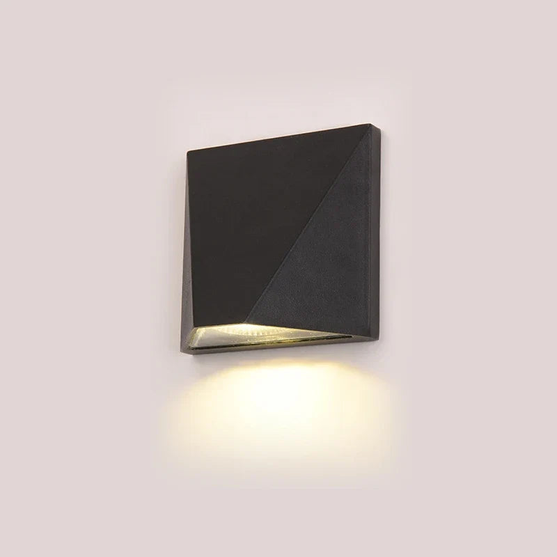 Modern Black 5W LED Outdoor Wall Lamp