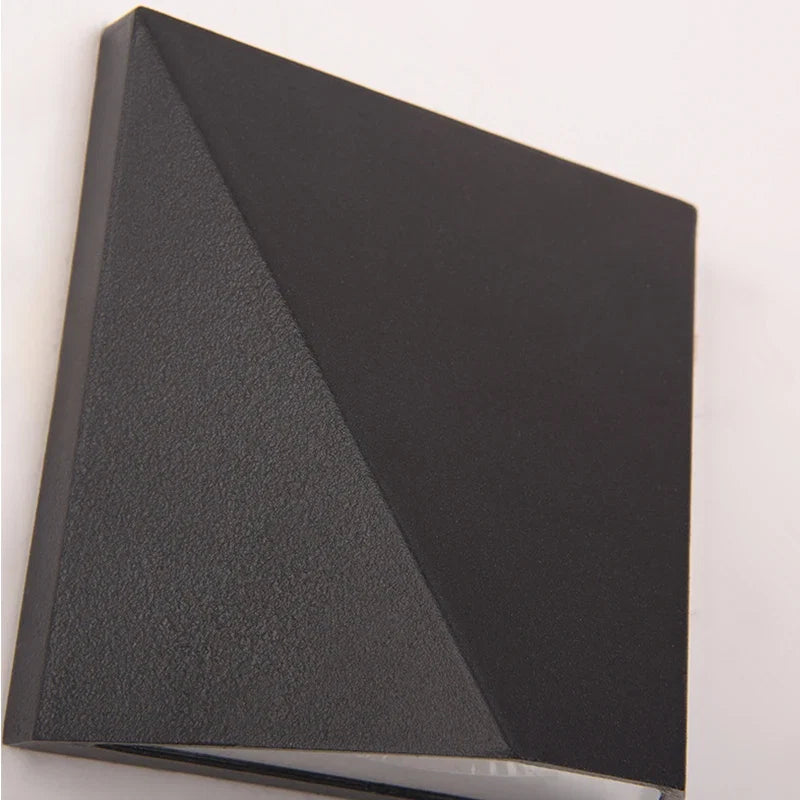 Modern Black 5W LED Outdoor Wall Lamp