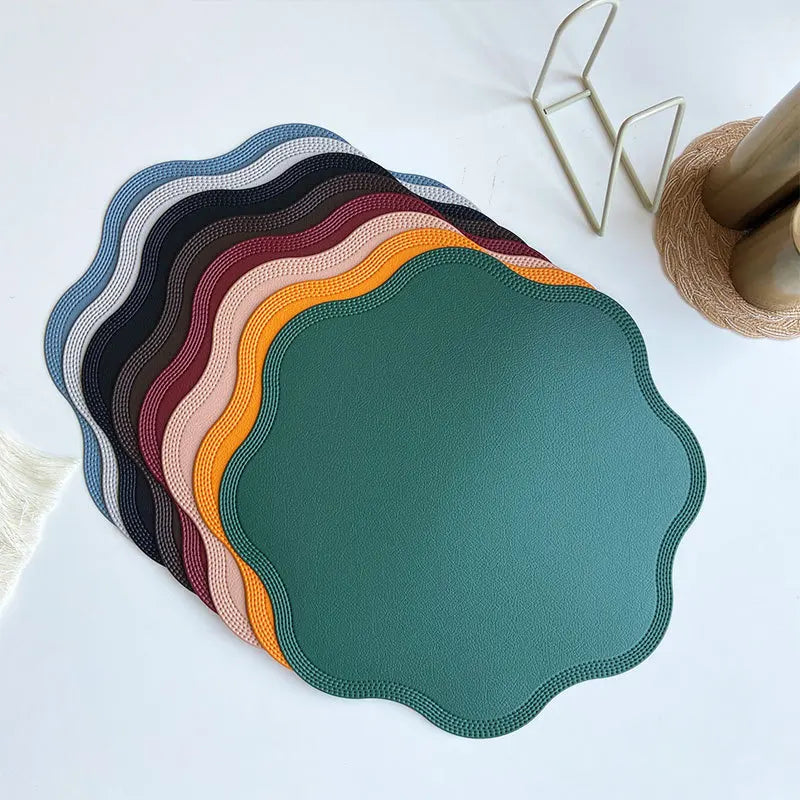 FloraMat Round Faux Leather Placemats