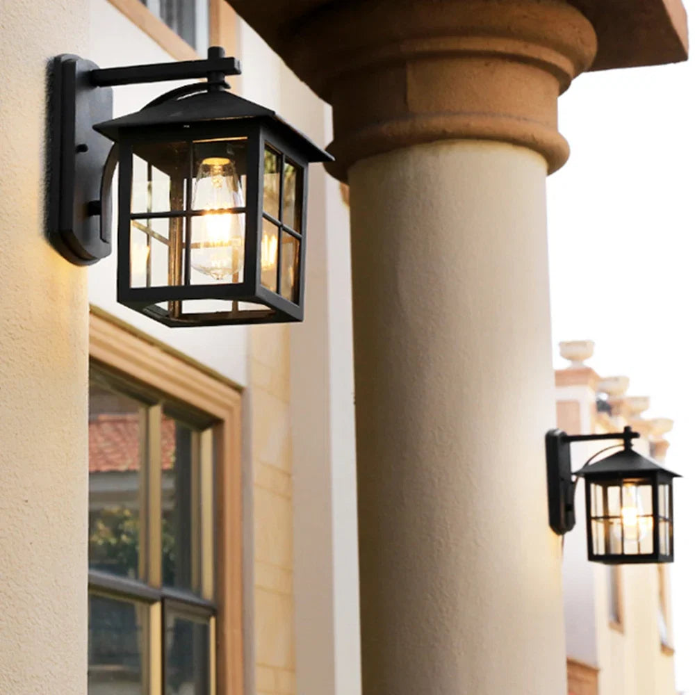 Camden Vintage E27 Outdoor Wall Lantern