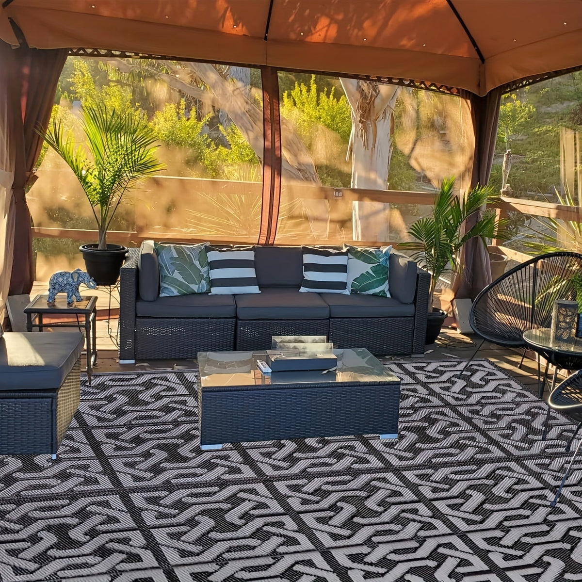 Reversible Outdoor Patio Rug, Black and Grey