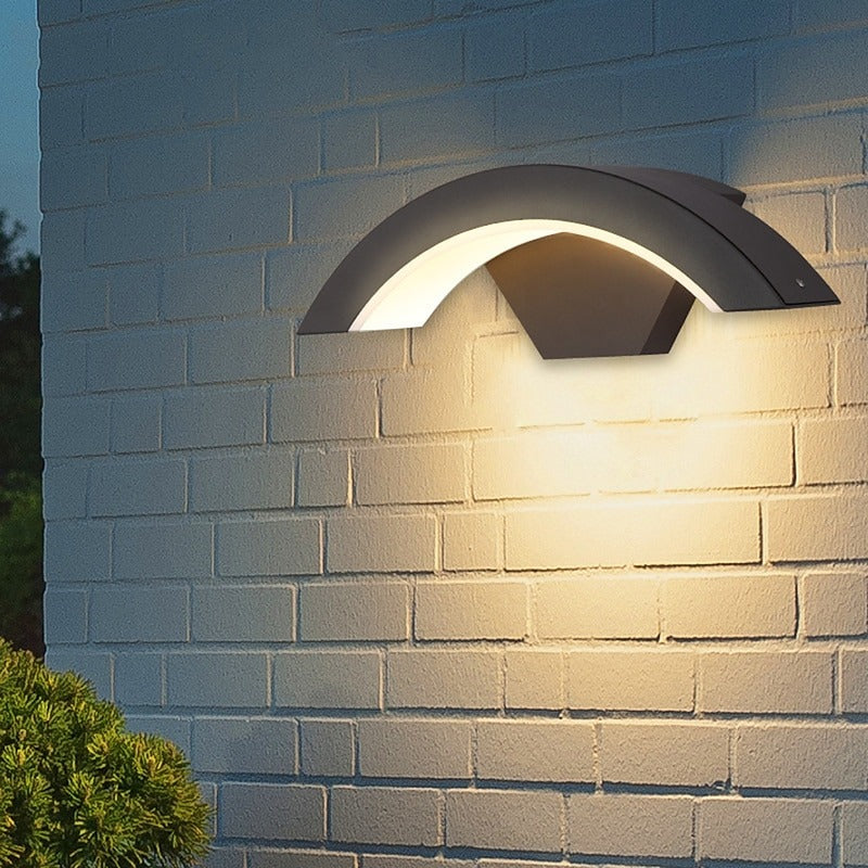 Modern IP65 Outdoor LED Wall Light