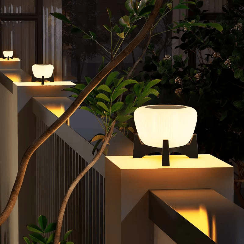 Solar Landing Light, Outdoor Pathway Lamp